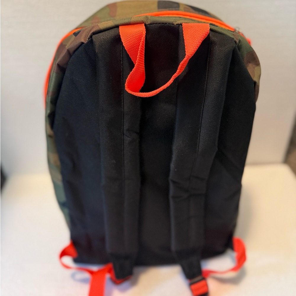 Men’s Backpack - Picture 2 of 2